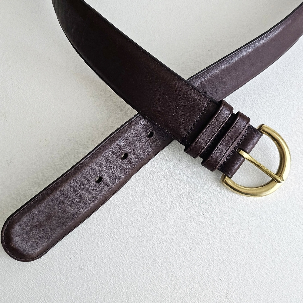 Coach Vintage Brown Leather Belt | Medium | Solid Brass Buckle | Handcrafted - Picture 6 of 16